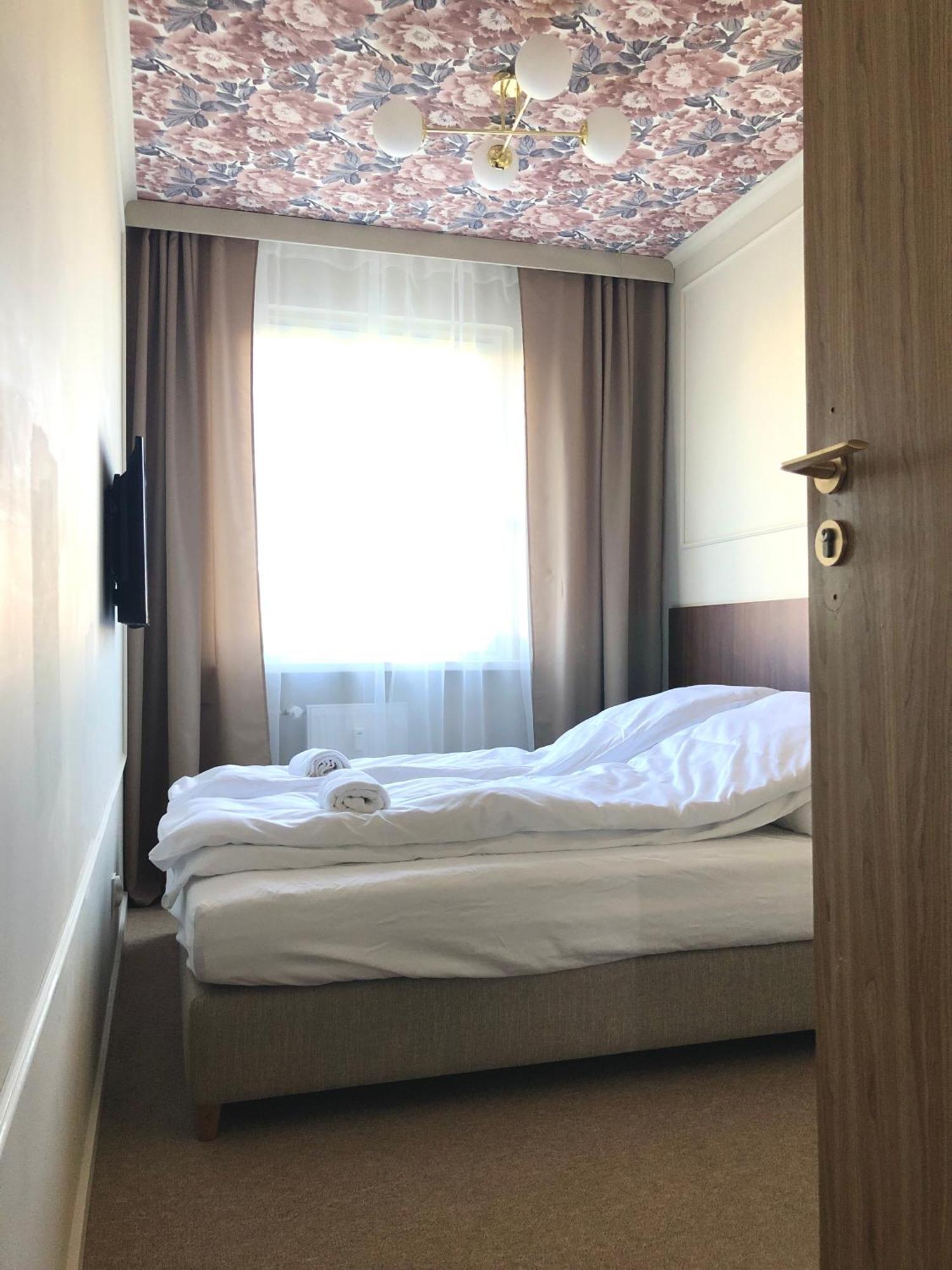 Sands Startowa Pokoje Danzica Esterno foto